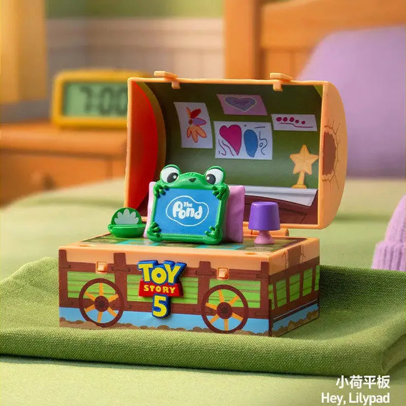 Figurine Surprise - Blind Box Toy Story 5 Diorama Grenouille de Poche