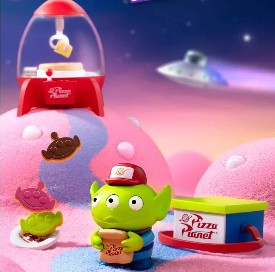 Obca figura - Pizza Planet Claw Machine