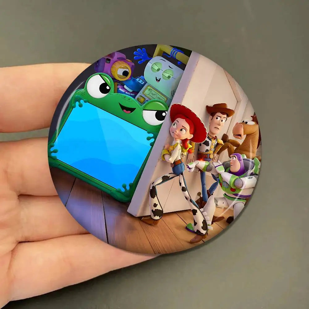 Toy Story 5 Soft Badge - Lilypad Empty Screen Night Watch
