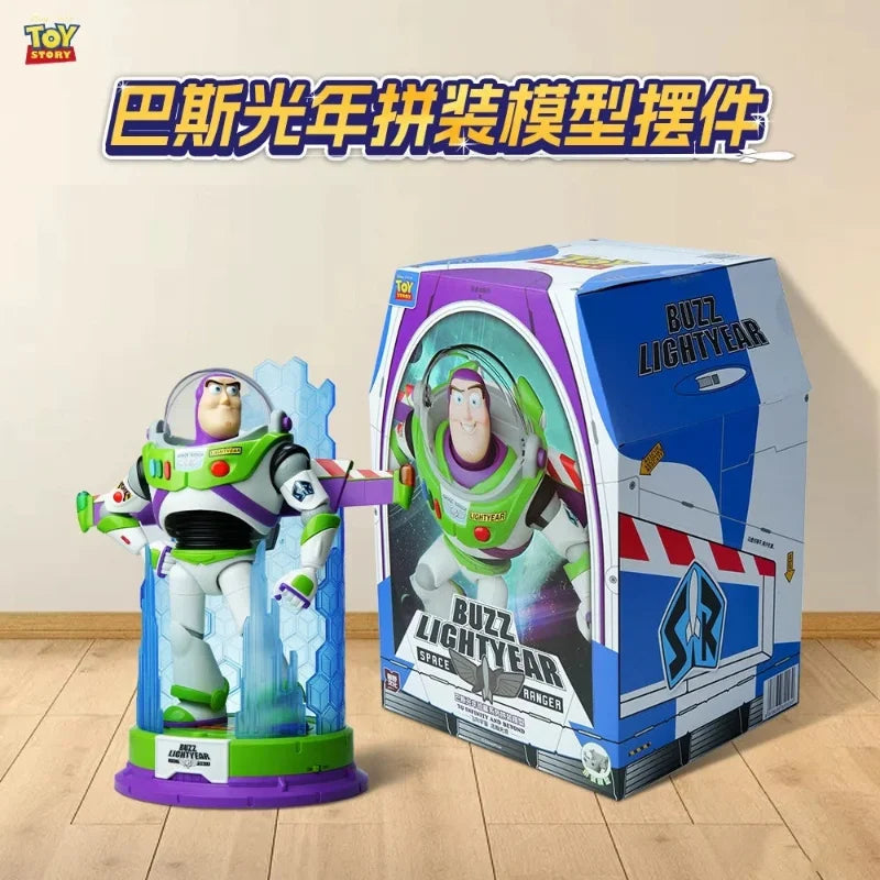 Buzz Lightyear Figur – Großes Sammelobjekt und baubares Modell