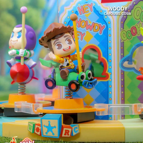 Figurine Woody - Carousel Cosbi Toy Story Manège Chenille