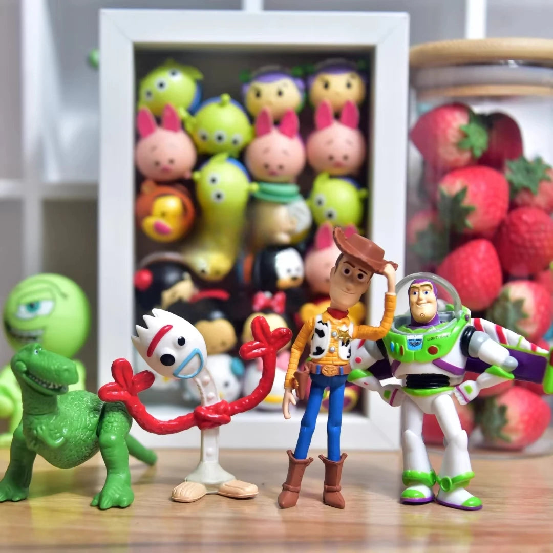 Action figure di Woody - Edizione articolata per il rientro a scuola