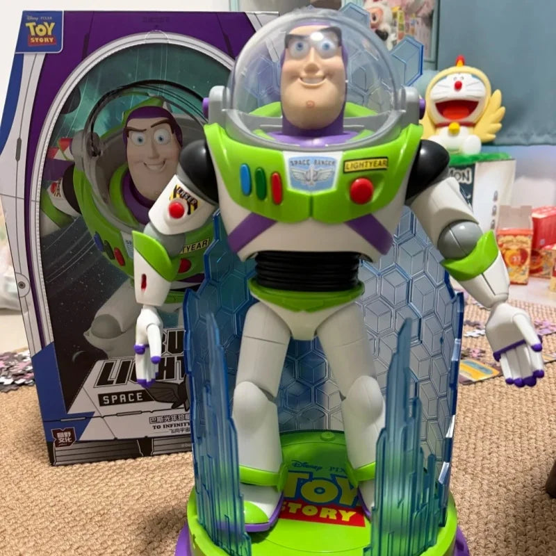 Buzz Lightyear Figur – Großes Sammelobjekt und baubares Modell