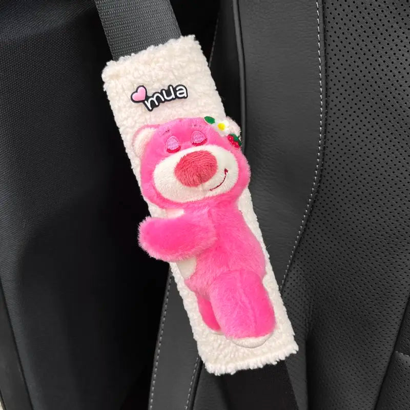 Lotso Sicherheitsgurtabdeckung – plüschig mit gelber Blume