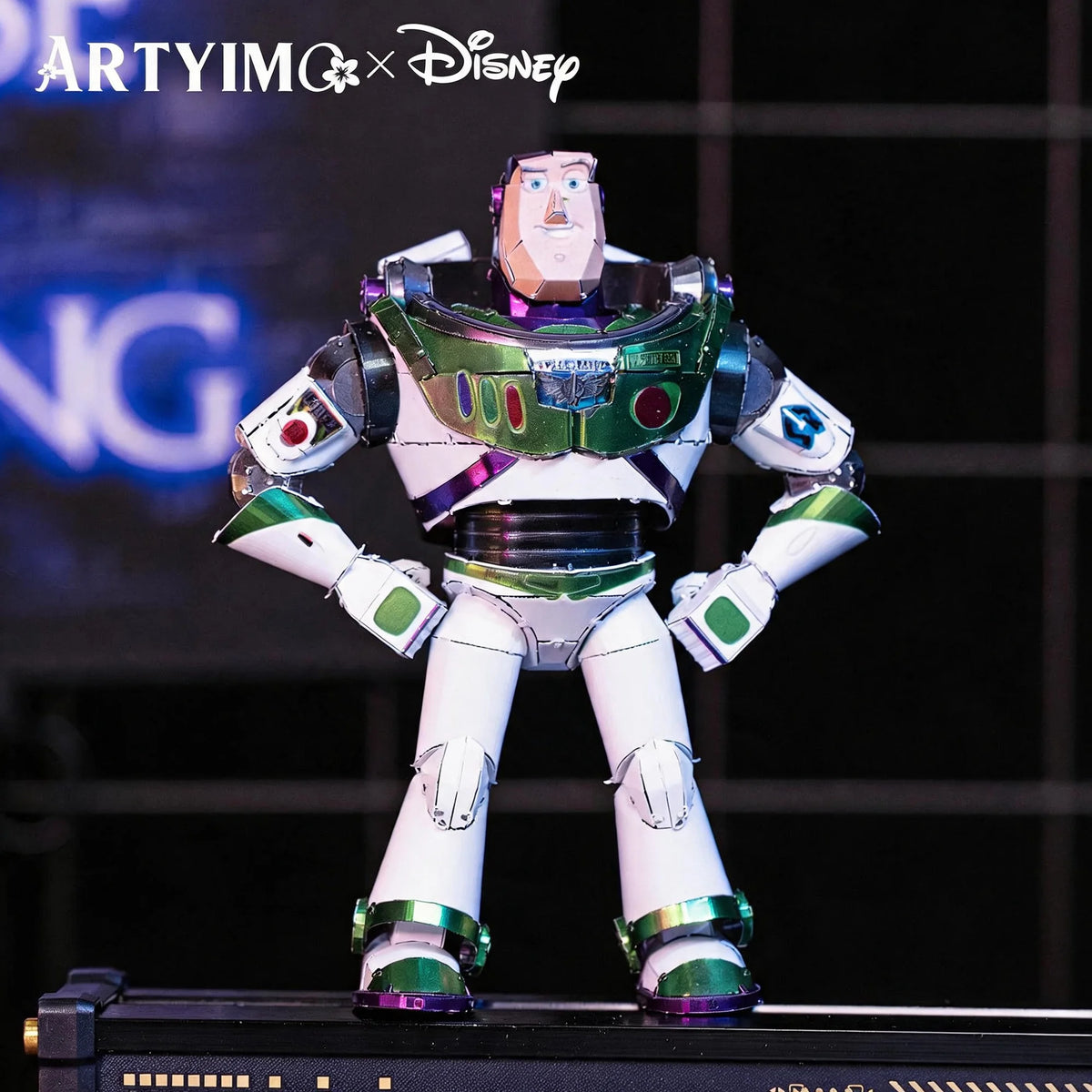 Buzz Lightyear Metal 3D-Puzzle – Aufbauset, Bürodekoration