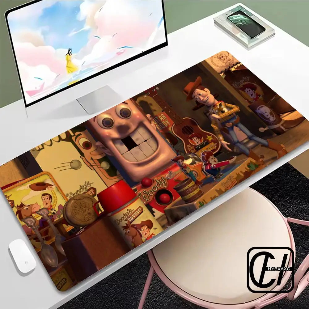 Toy Story Mauspad – Woody Nahaufnahme, Woody's Roundup Dekoration